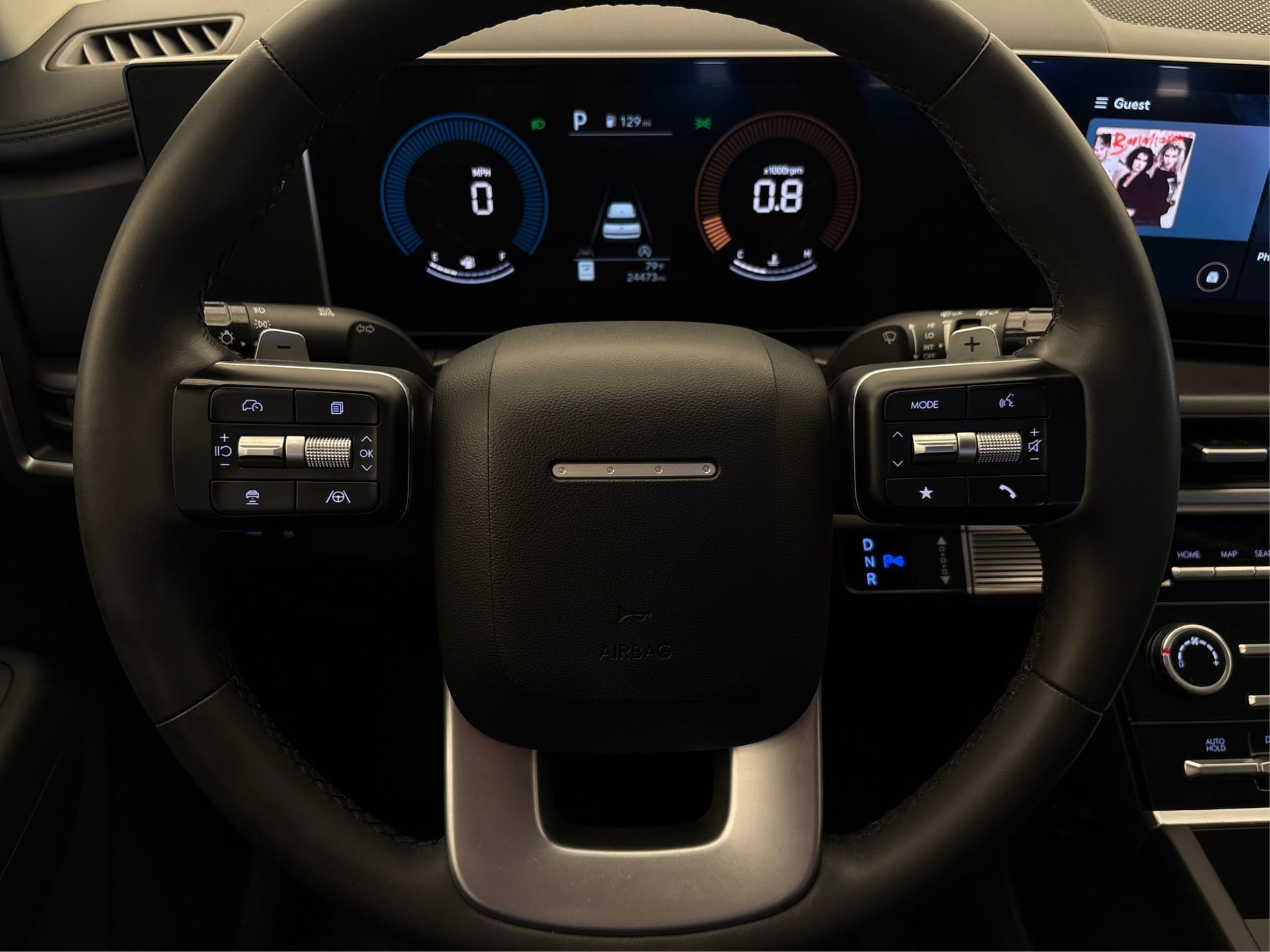 Used 2024 Hyundai Santa Fe SE image 18