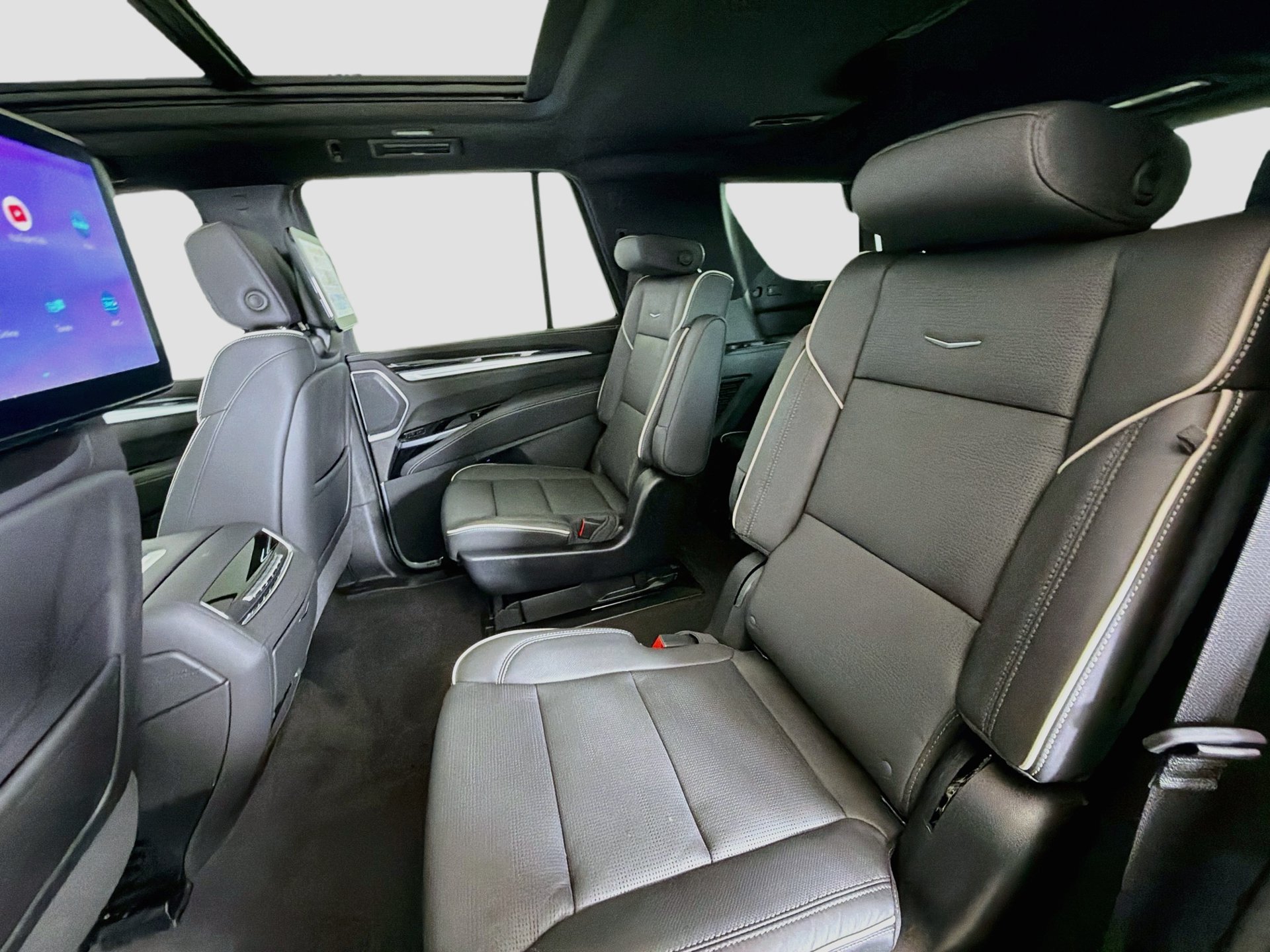 Used 2026 Cadillac Escalade Sport w/ Touring Package AWD/4WD image 24