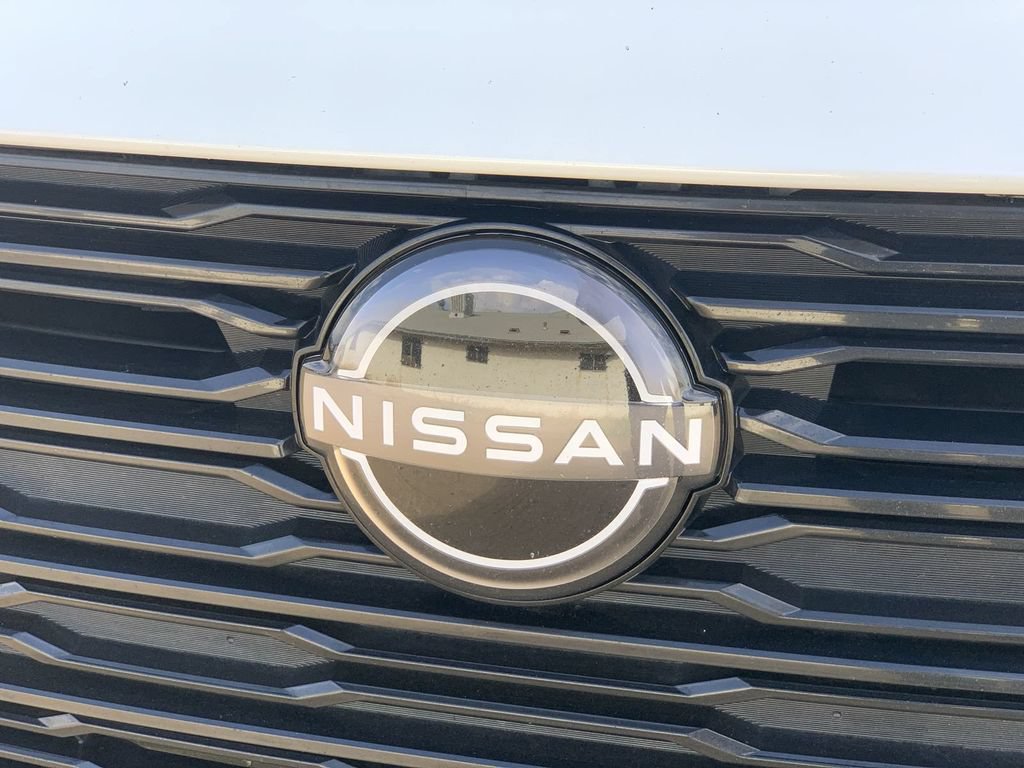 Used 2025 Nissan Altima 2.5 SV FWD image 29