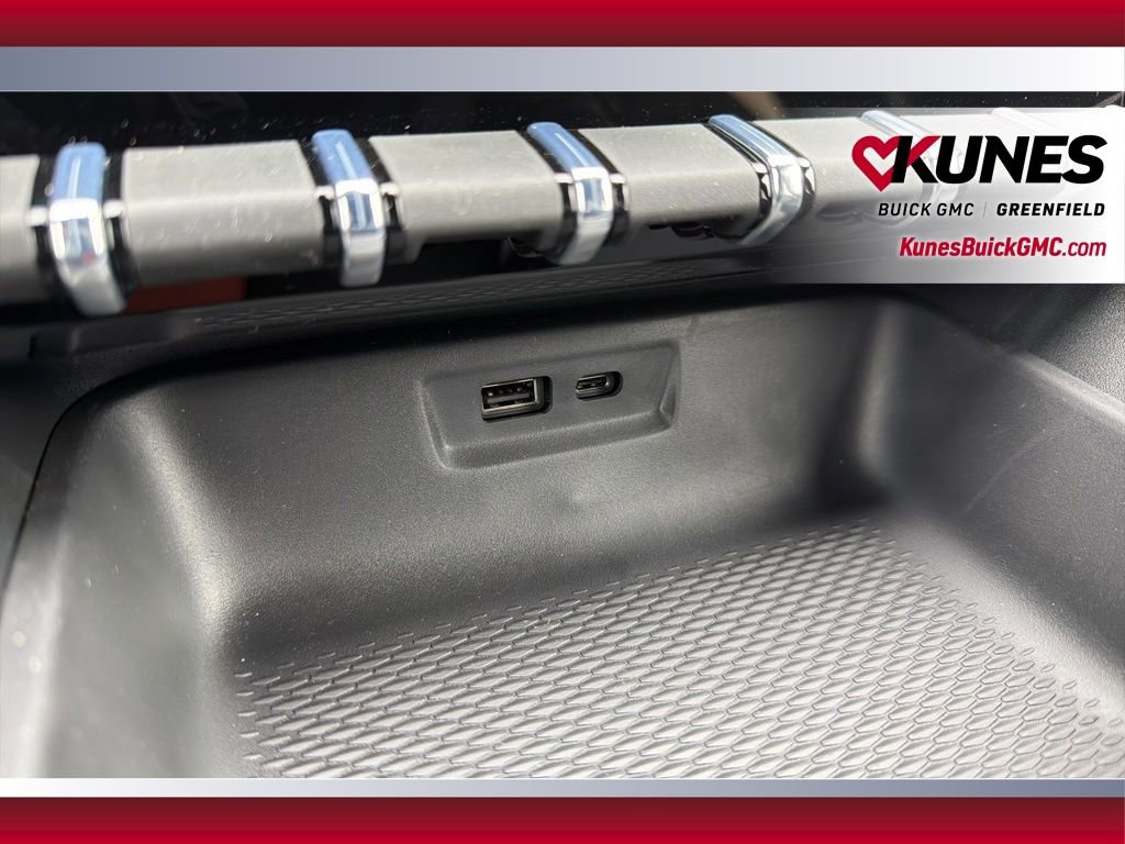 New 2026 GMC Terrain Elevation w/ Elevation Premium Package image 25