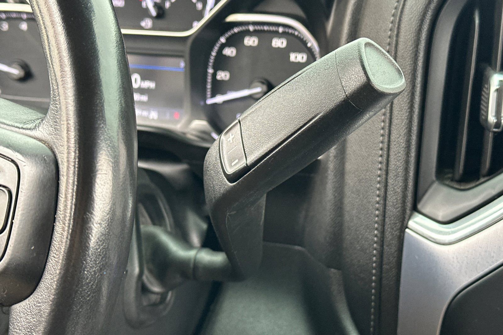 Used 2020 GMC Sierra 1500 SLT w/ SLT Premium Package image 21