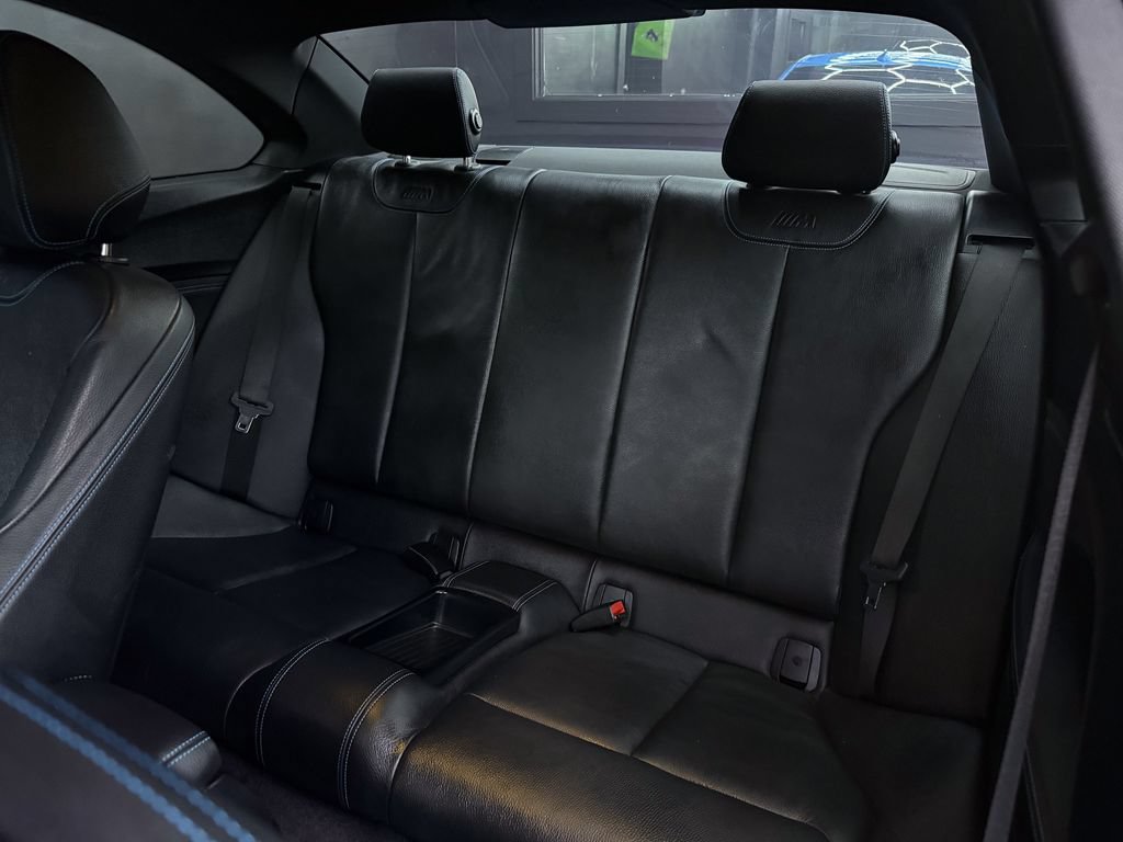 Used 2017 BMW M2 RWD image 17