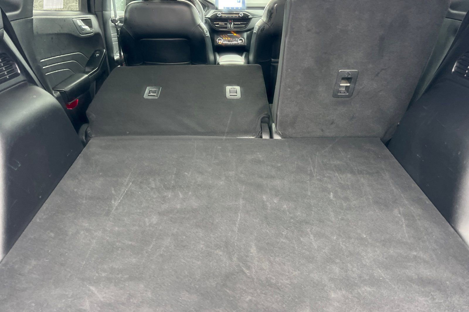 Used 2024 Ford Escape ST-Line image 11