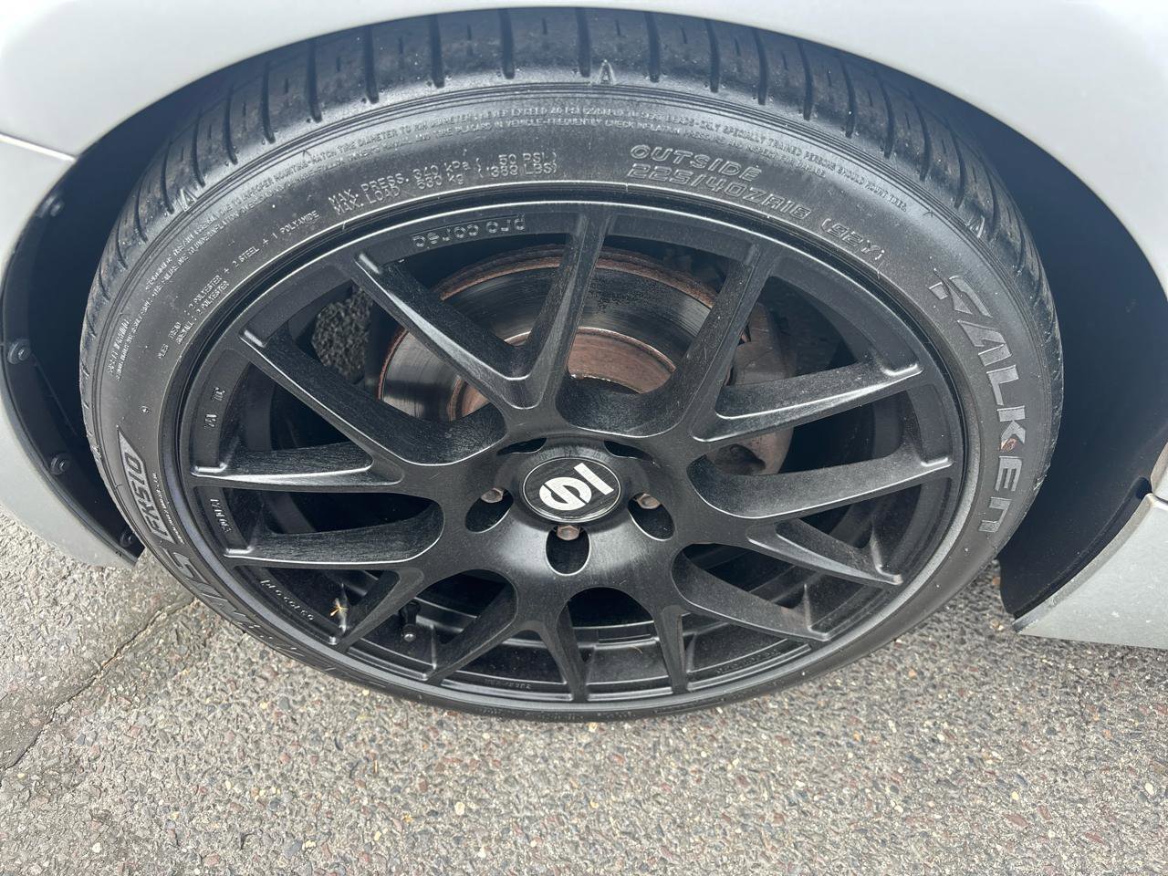 Used 2004 BMW Z4 2.5i RWD image 8