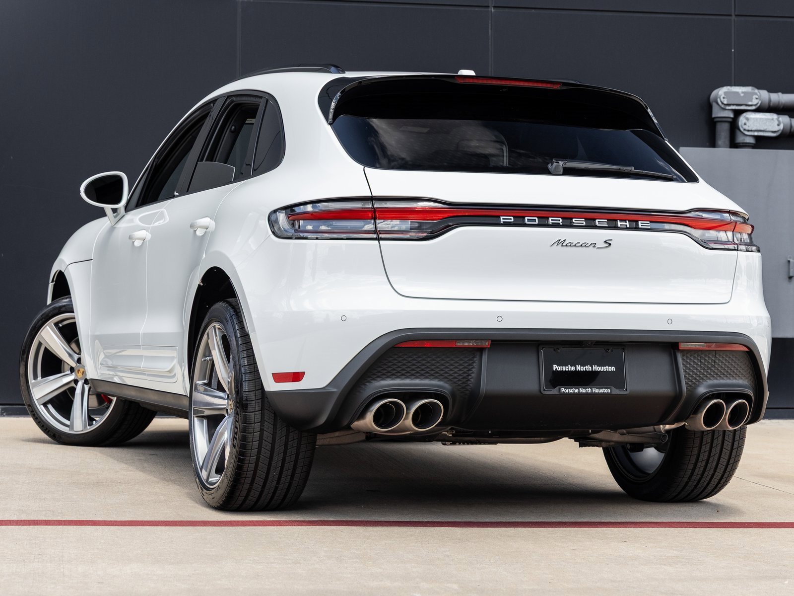 New 2026 Porsche Macan S image 3