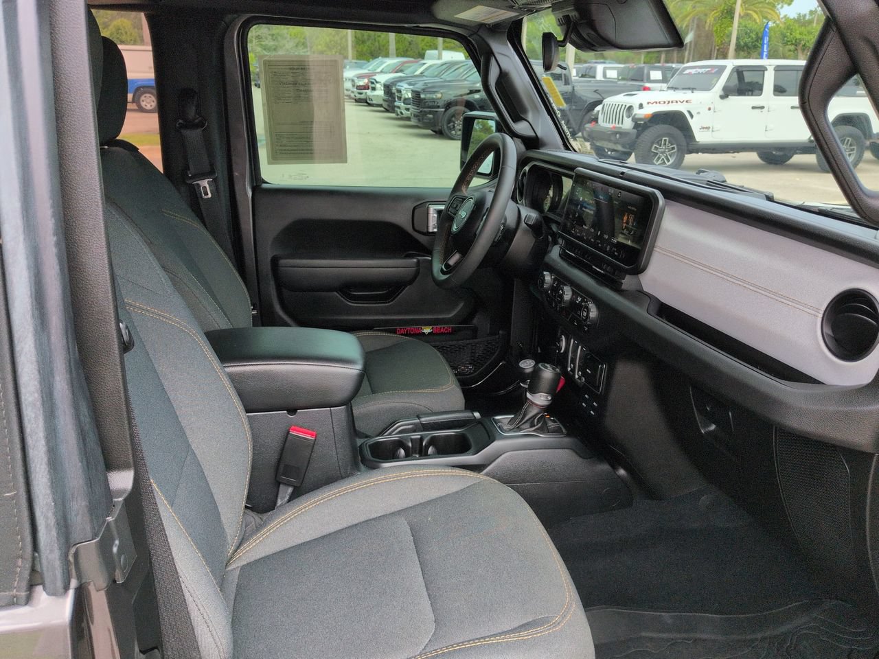 Used 2024 Jeep Wrangler Sport AWD/4WD image 13