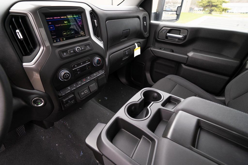 New 2025 Chevrolet Silverado 2500 W/T image 17