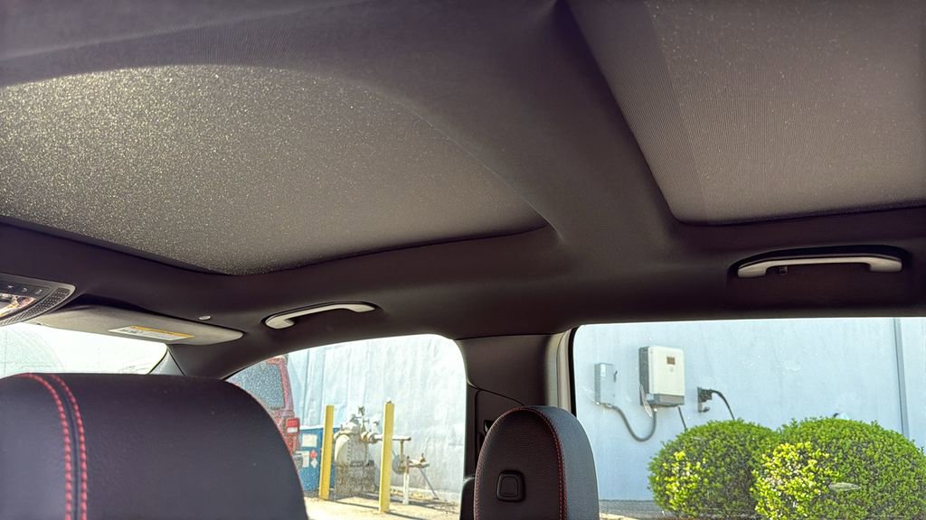 Certified 2025 Mercedes-Benz GLB 35 AMG 4MATIC image 25