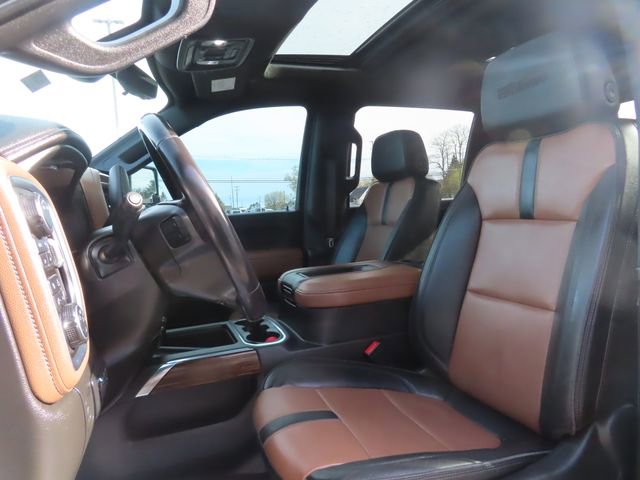 Used 2021 Chevrolet Silverado 2500 High Country w/ Z71 Off-Road Package AWD/4WD image 21