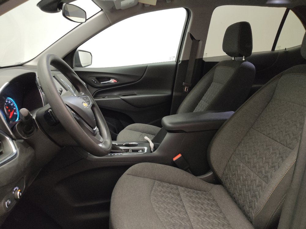 Used 2023 Chevrolet Equinox LT FWD image 17