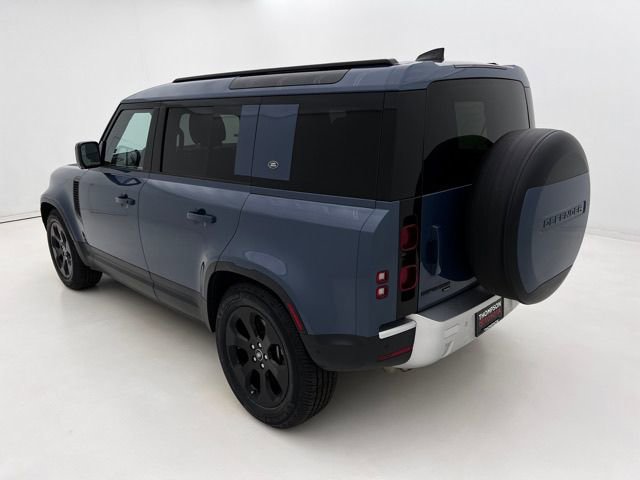 Used 2023 Land Rover Defender 110 SE AWD/4WD image 9