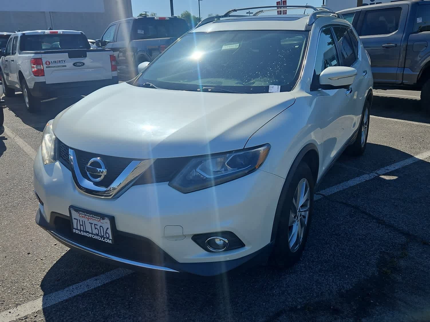 Used 2015 Nissan Rogue SL w/ SL Premium Package