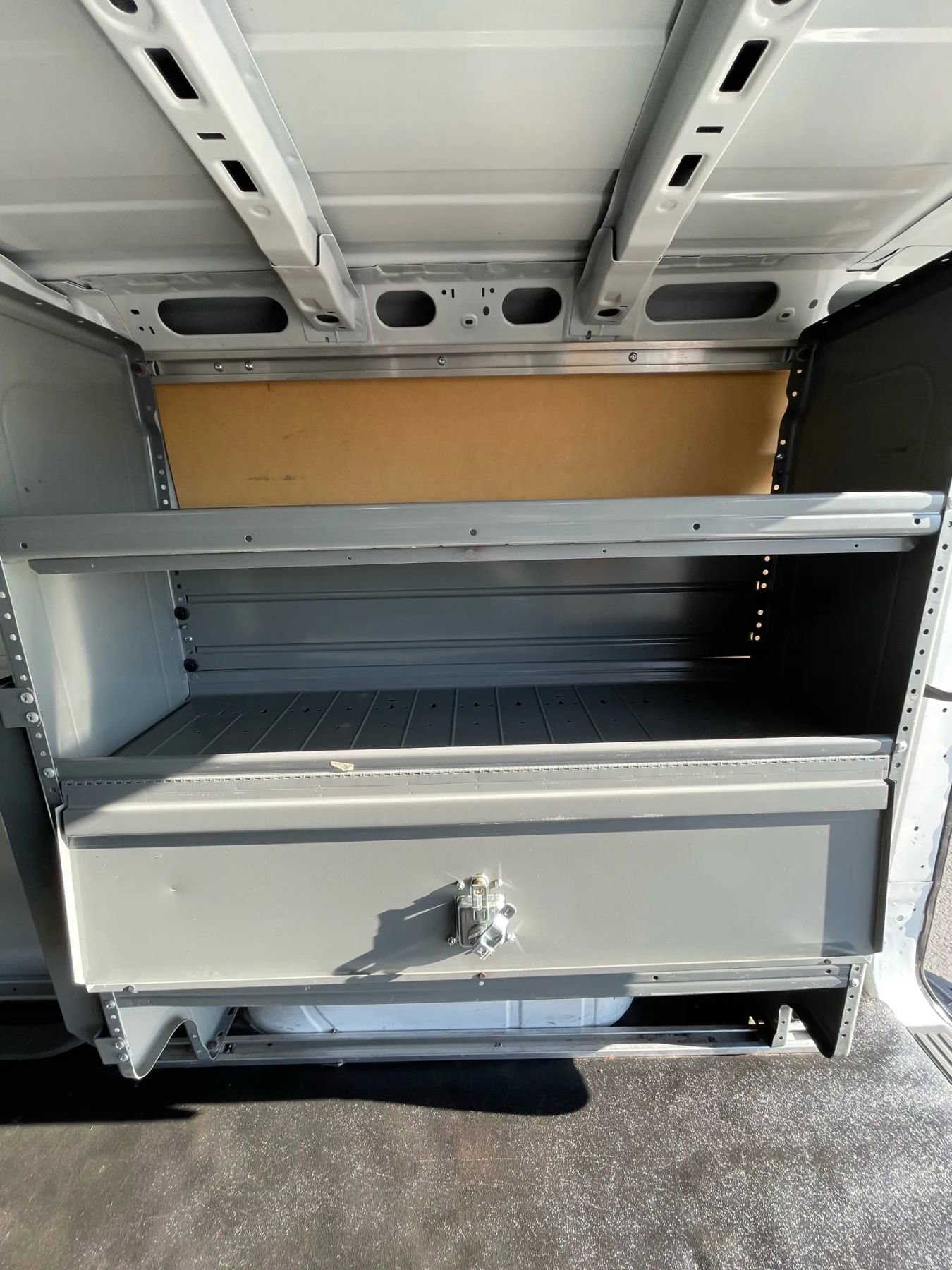 Used 2018 Nissan NV 1500 SV image 25