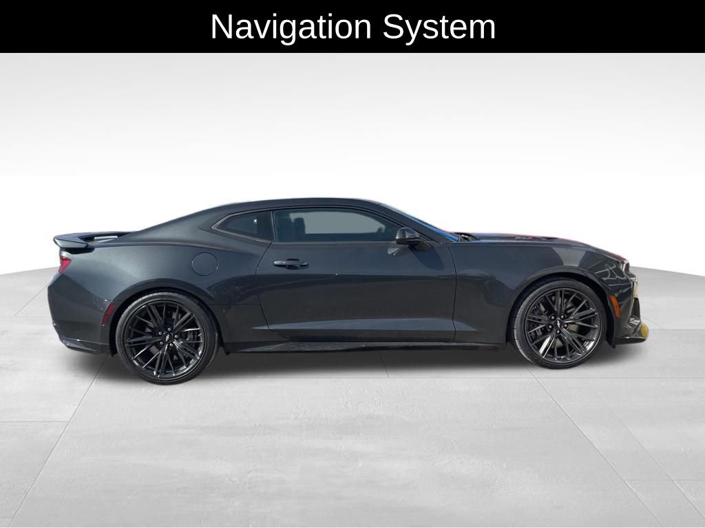 Used 2017 Chevrolet Camaro ZL1 image 9