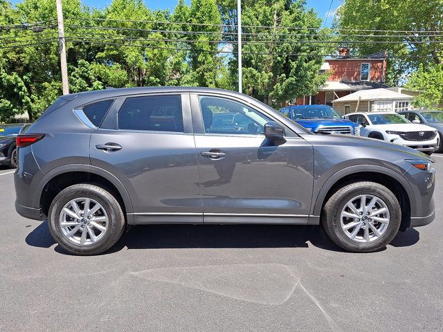 Used 2023 MAZDA CX-5 AWD 2.5 S w/ Select Package image 7