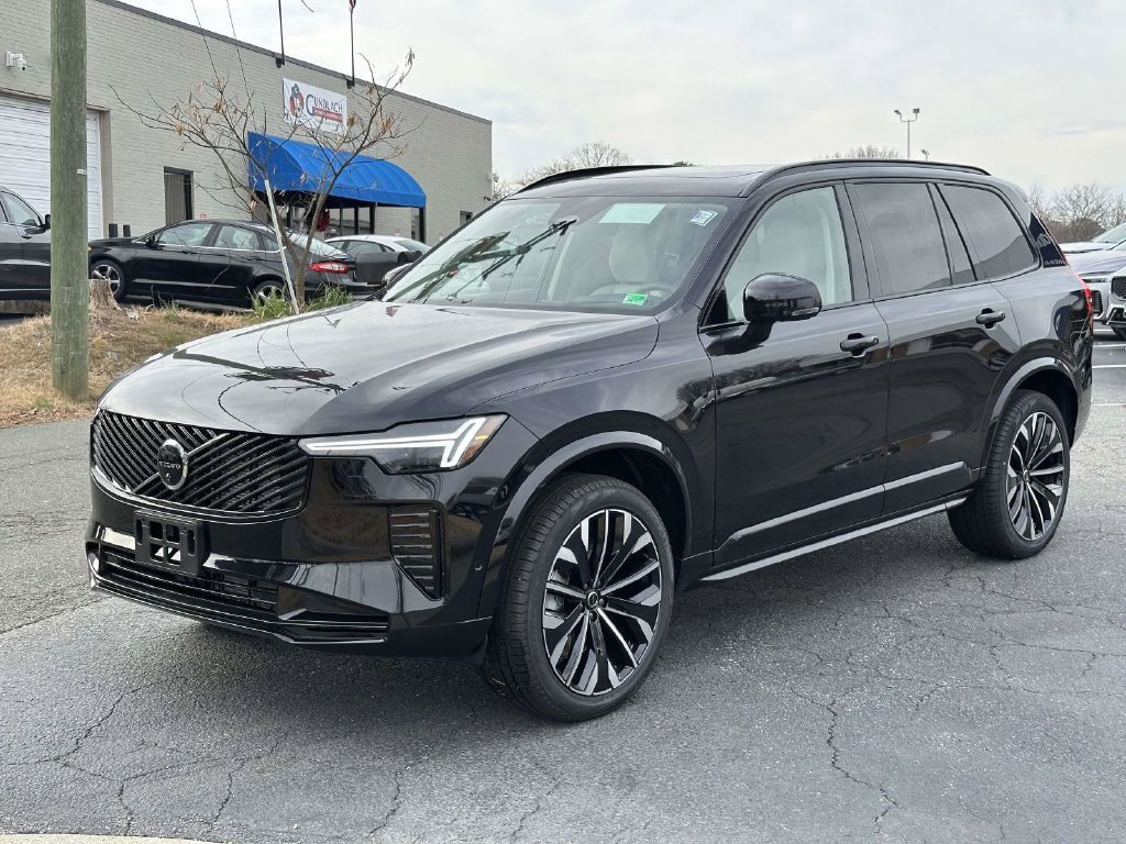 New 2026 Volvo XC90 B6 Ultra w/ Protection Package Premier AWD/4WD image 22