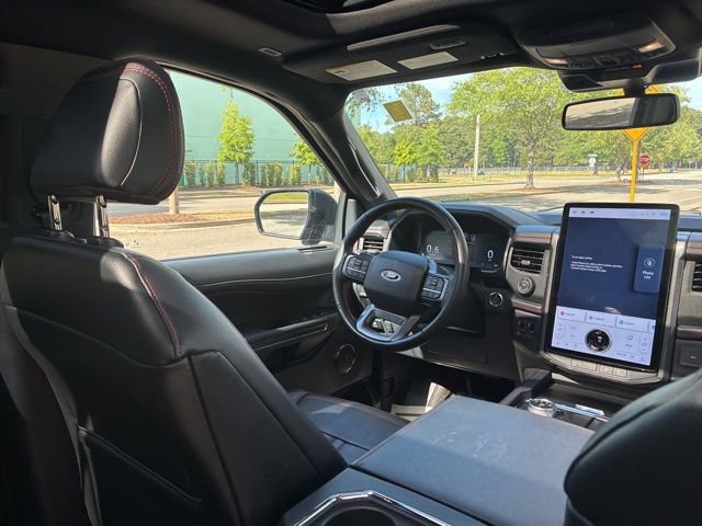 Used 2023 Ford Expedition Limited RWD image 26