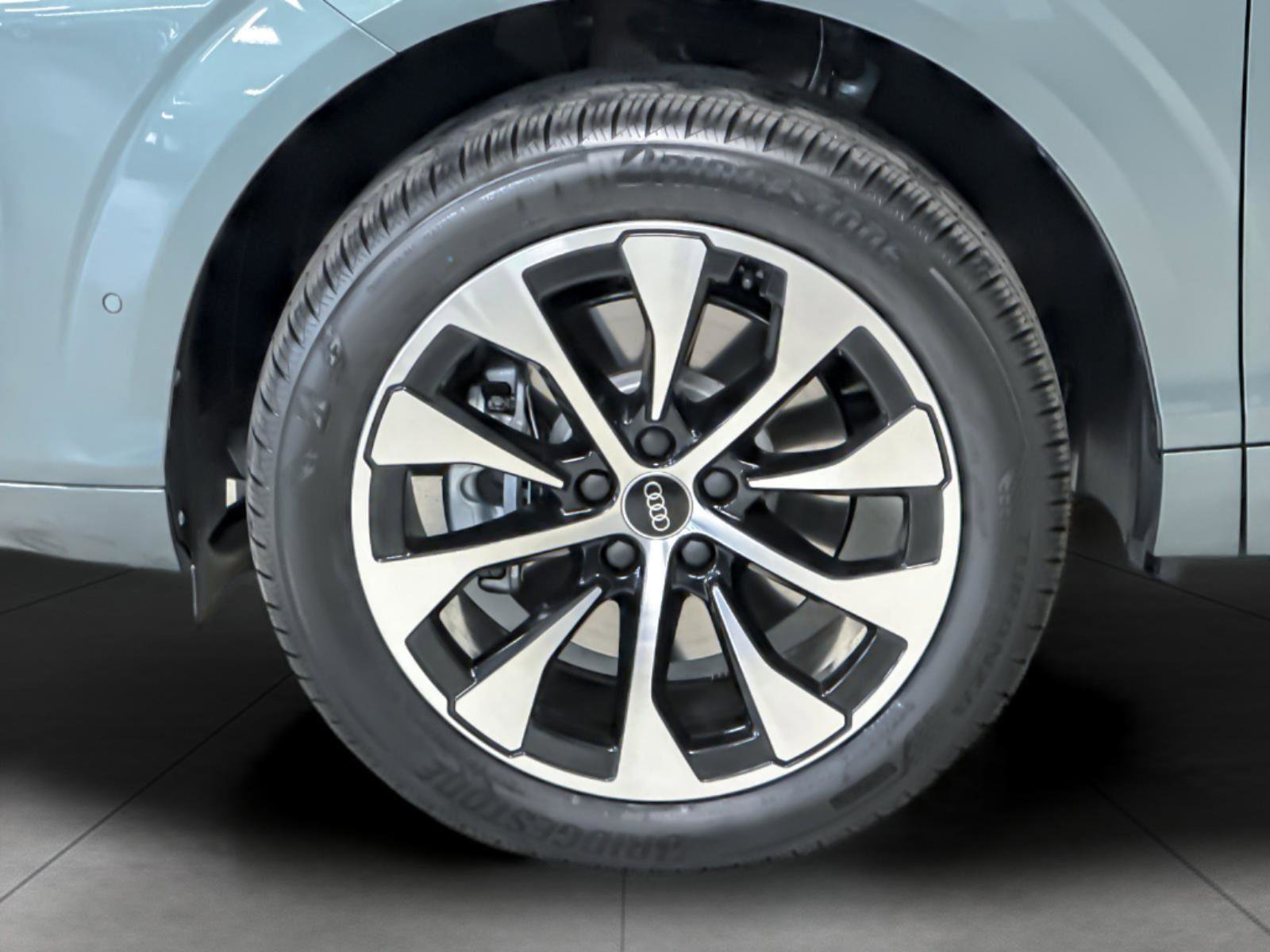 New 2026 Audi Q3 quattro 2.0T image 25