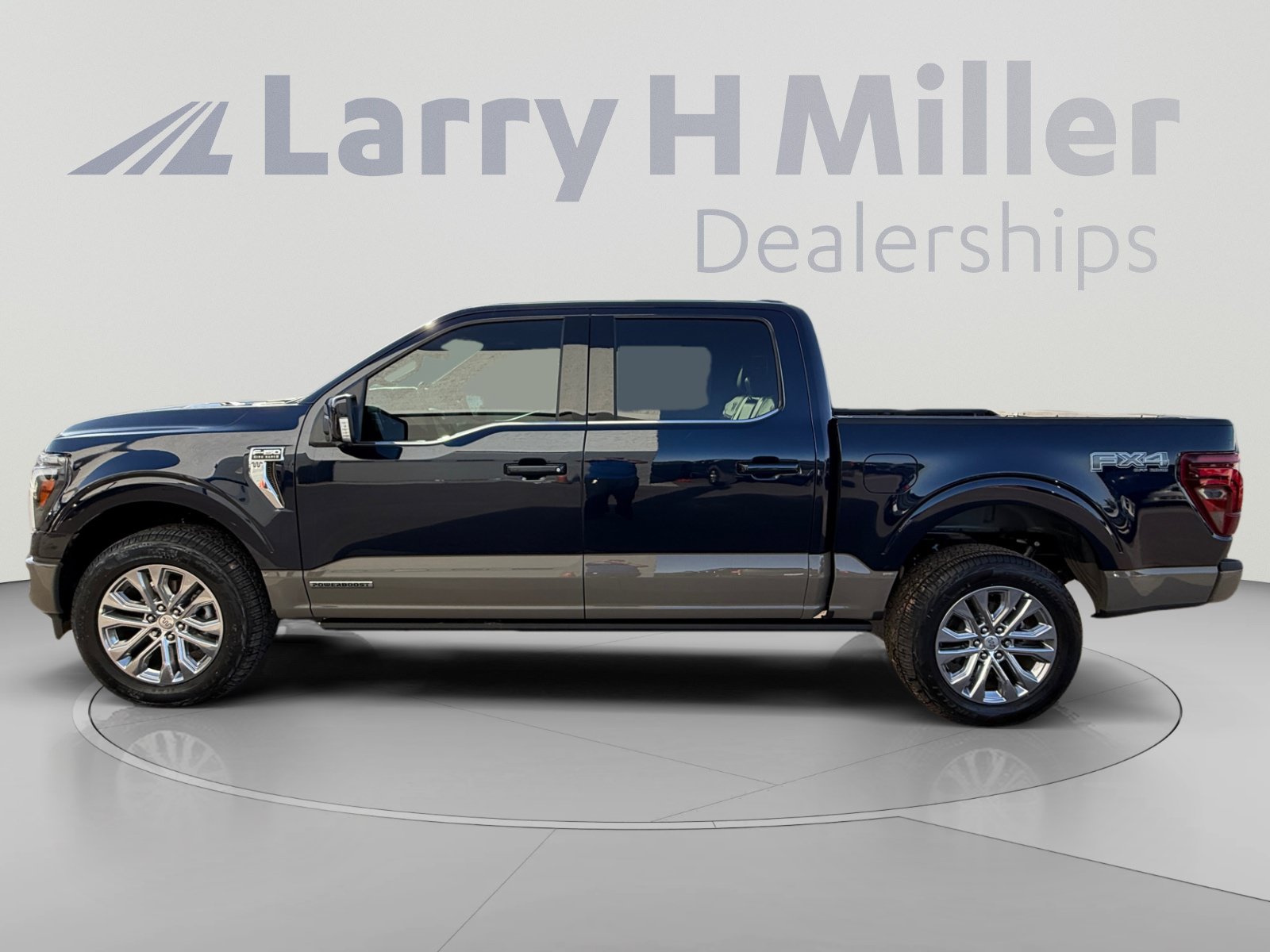 Used 2025 Ford F150 King Ranch w/ FX4 Off-Road Package AWD/4WD image 2