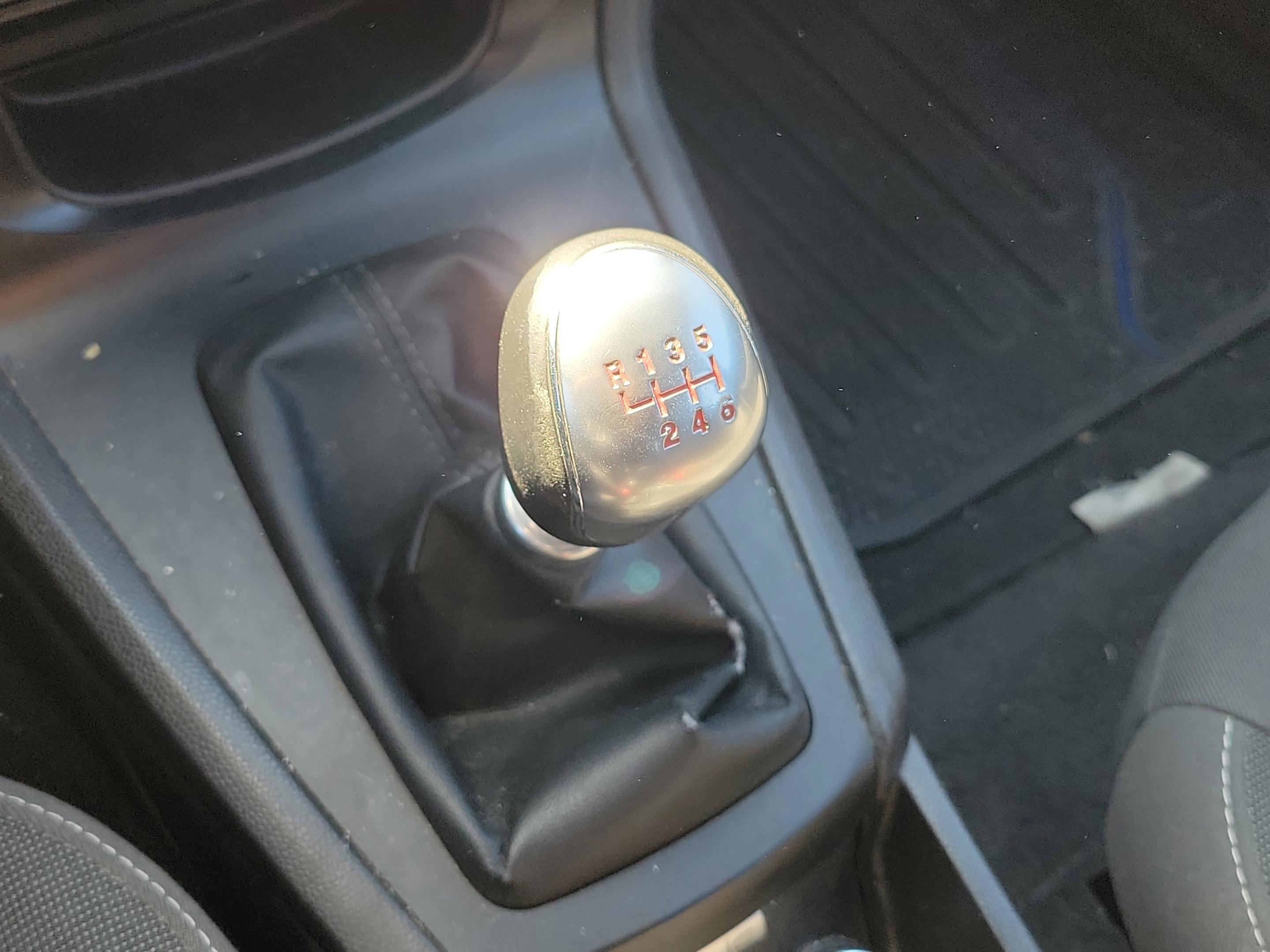 Used 2015 Ford Fiesta ST image 23