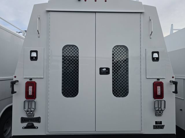 New 2025 Chevrolet Express 3500 w/ Power Convenience Package RWD image 4