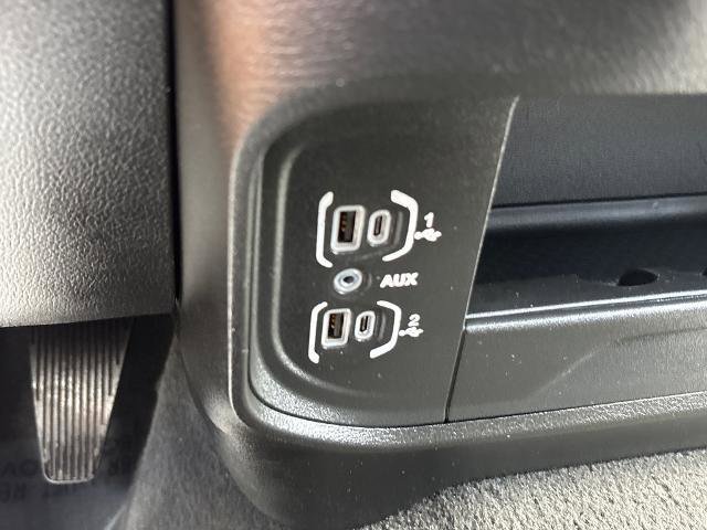 Used 2024 RAM 2500 Big Horn image 17