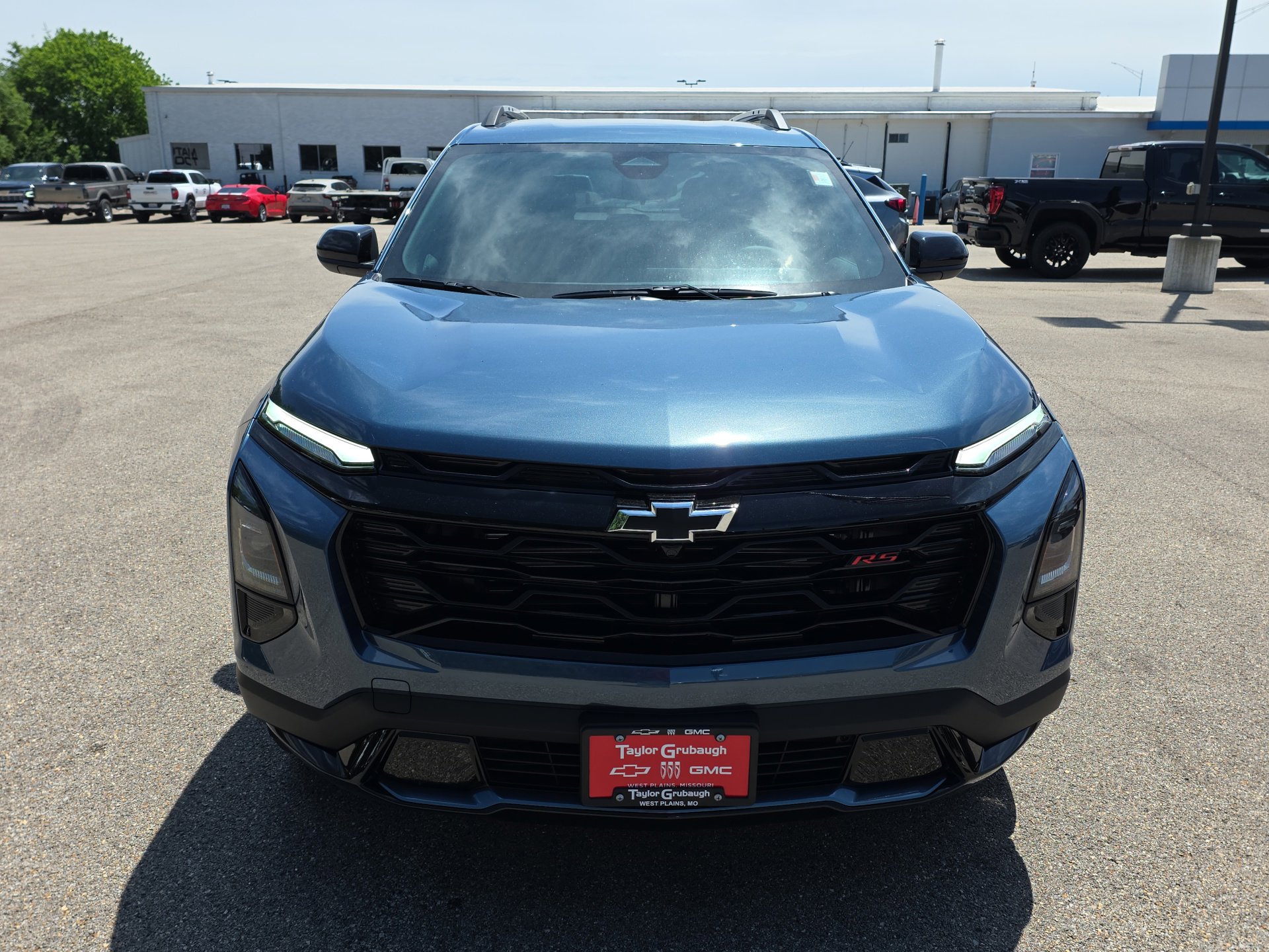 New 2026 Chevrolet Equinox RS FWD image 3