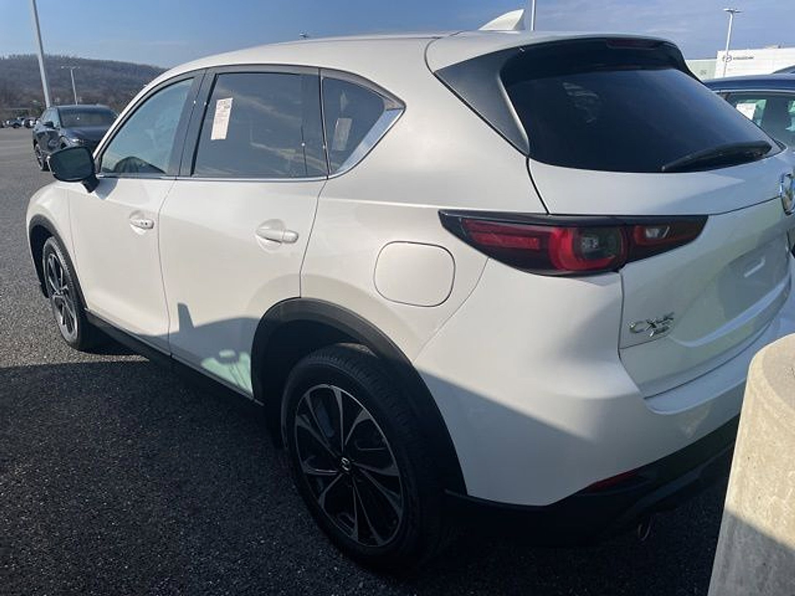 Used 2023 MAZDA CX-5 AWD 2.5 S w/ Premium Package image 7