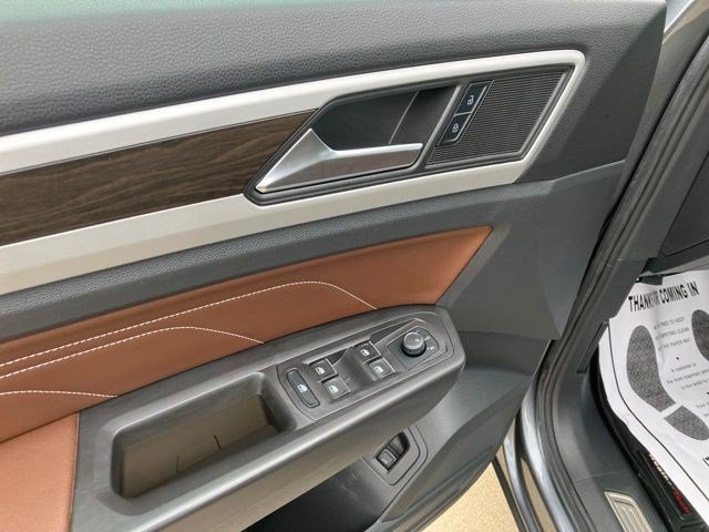Used 2023 Volkswagen Atlas SE AWD/4WD image 7