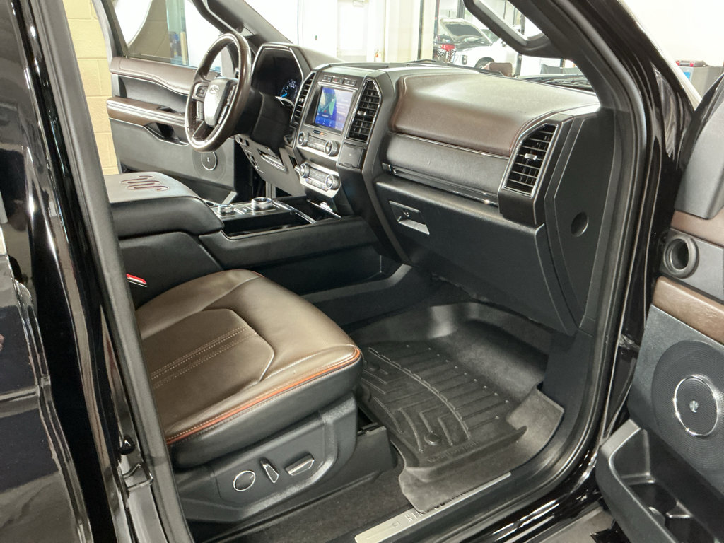 Used 2021 Ford Expedition King Ranch AWD/4WD image 17