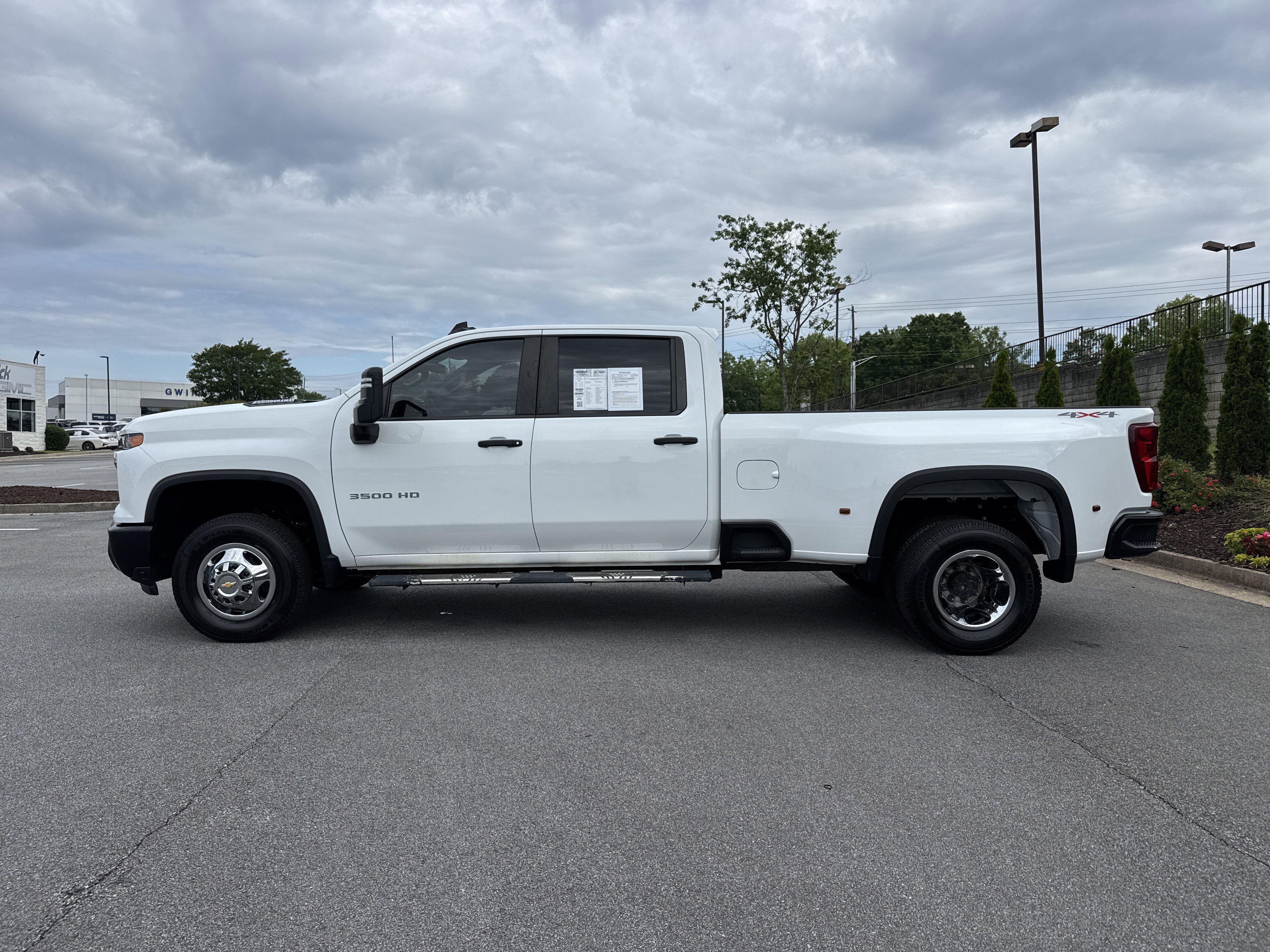 Used 2024 Chevrolet Silverado 3500 W/T AWD/4WD image 7