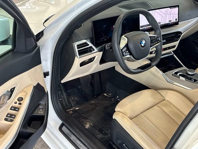 Used 2025 BMW 330i Sedan RWD image 14
