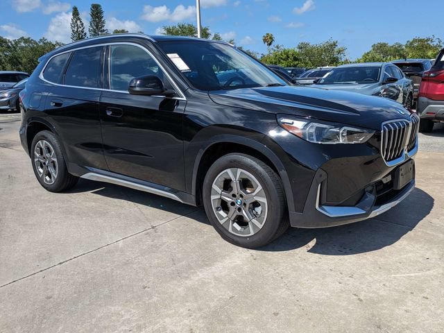 Used 2025 BMW X1 xDrive28i AWD/4WD image 2