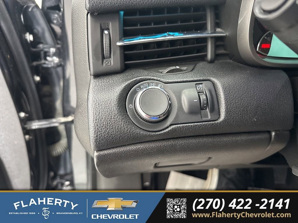 Used 2014 Chevrolet Malibu LT w/ Power Convenience Package image 20