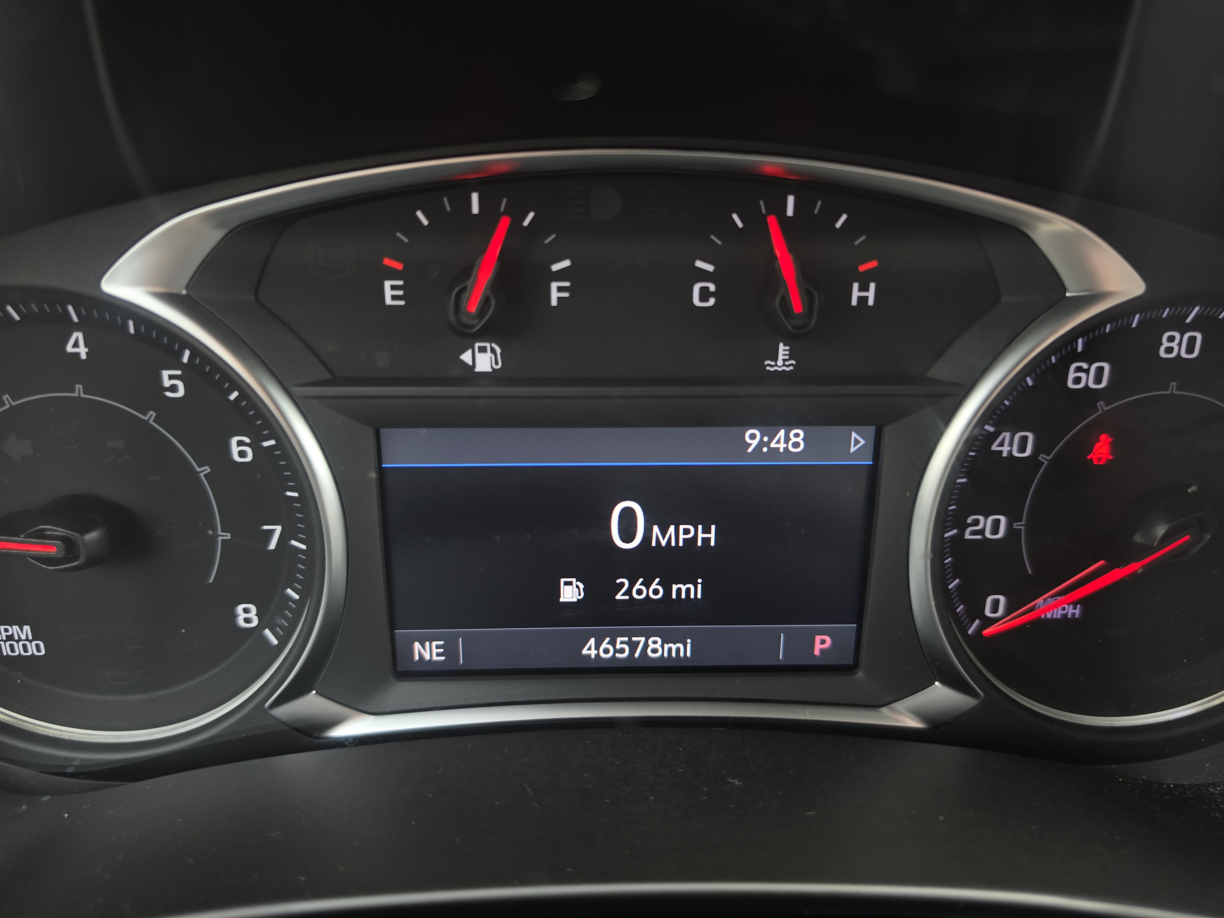 Used 2024 GMC Terrain SLT AWD/4WD image 23