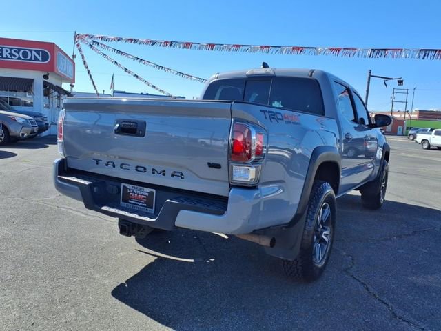 Used 2021 Toyota Tacoma TRD Off-Road image 2