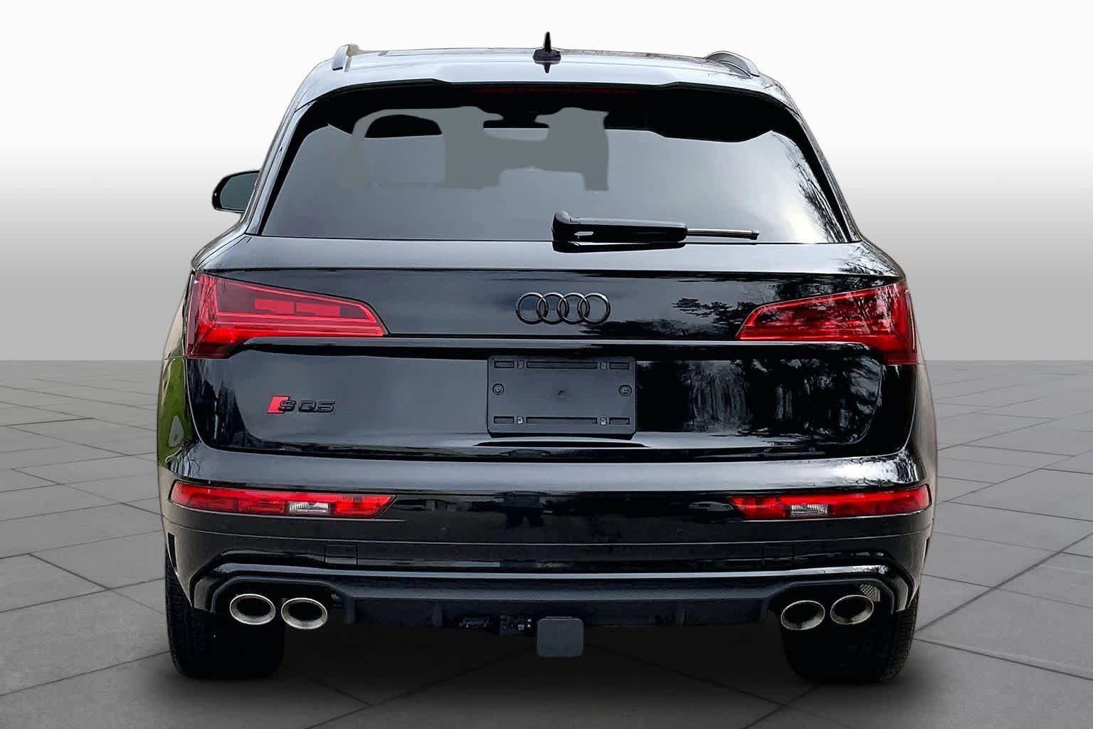 Used 2023 Audi SQ5 Prestige AWD/4WD image 5