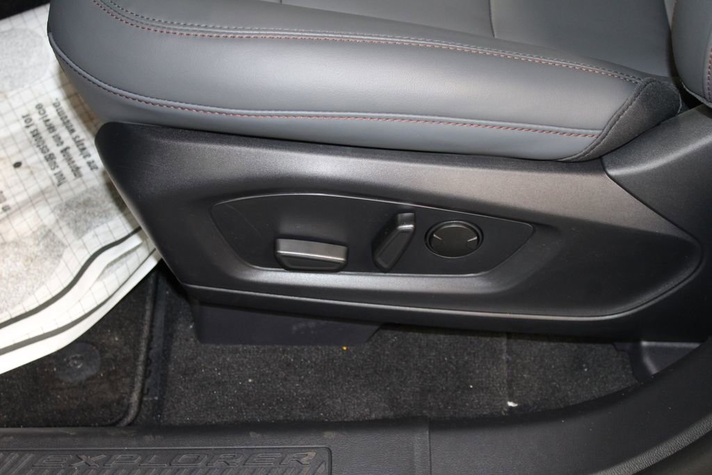 New 2026 Ford Explorer Active w/ Active Comfort Package image 23