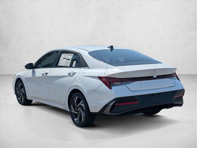 New 2025 Hyundai Elantra Limited image 9