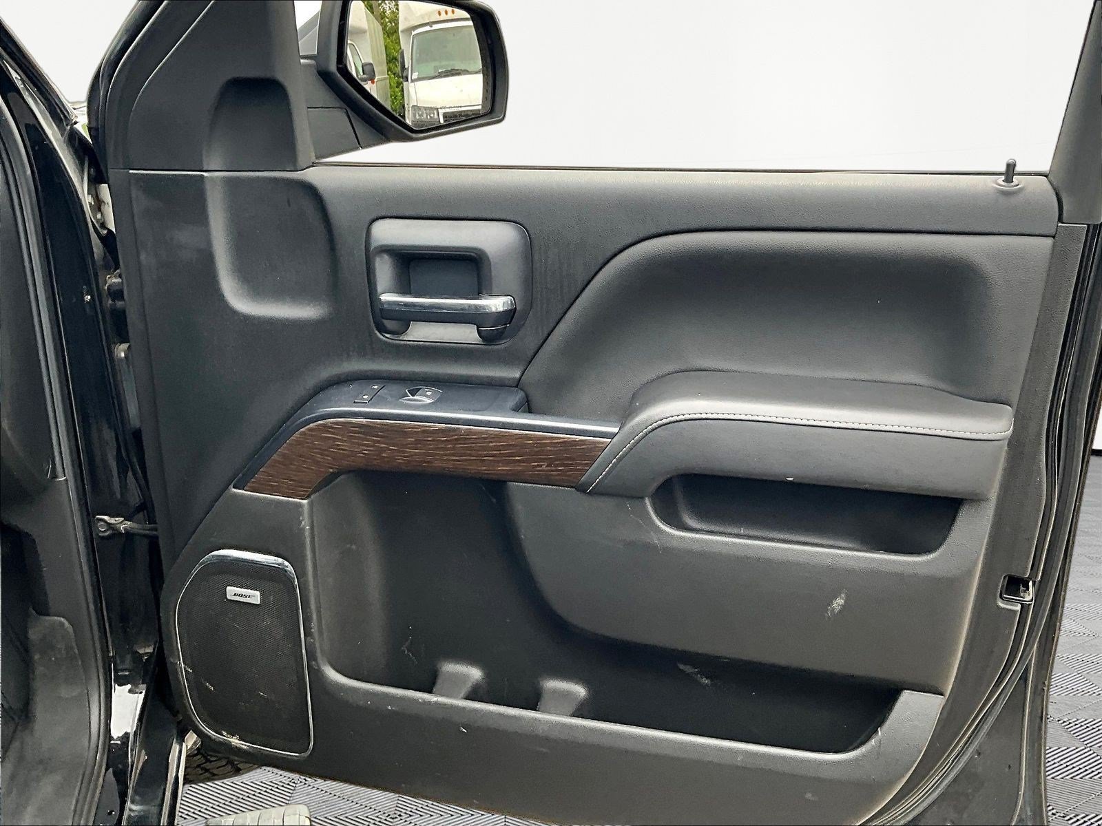 Used 2018 GMC Sierra 1500 Denali w/ Denali Ultimate Package AWD/4WD image 29