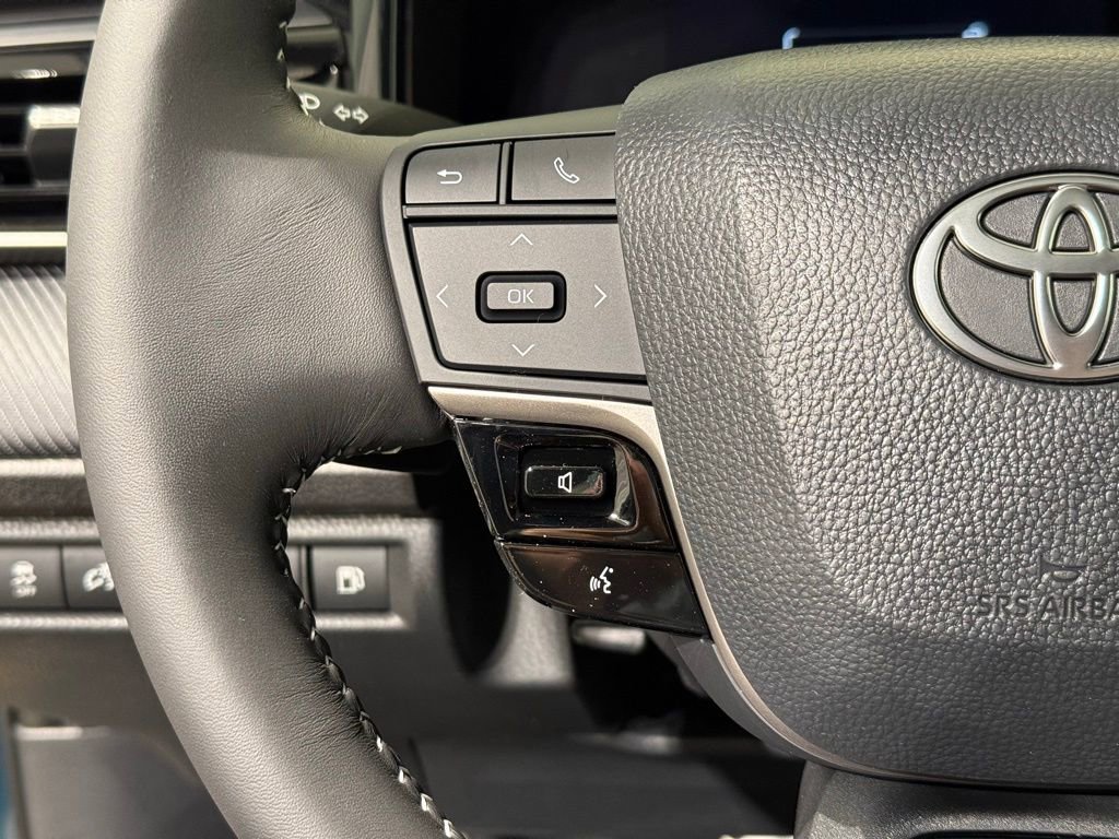 New 2026 Toyota Camry SE image 24