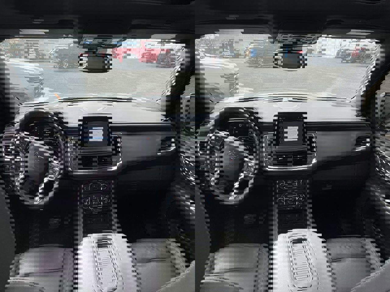 Used 2024 Chevrolet Suburban Z71 w/ Luxury Package image 21