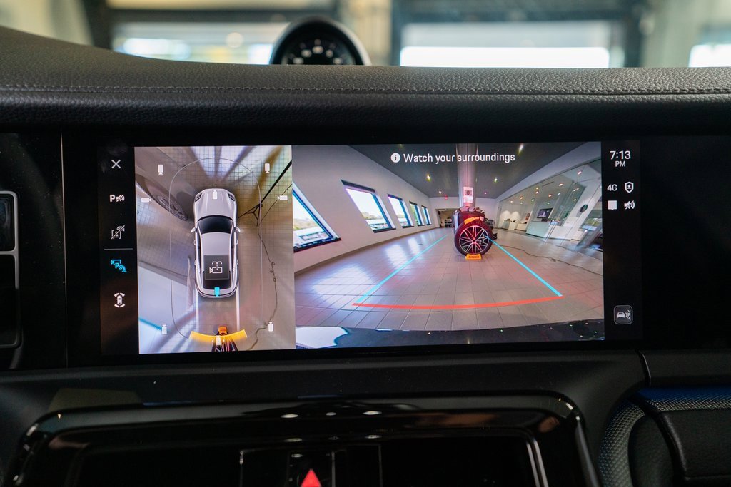 New 2025 Porsche Panamera 4 image 27