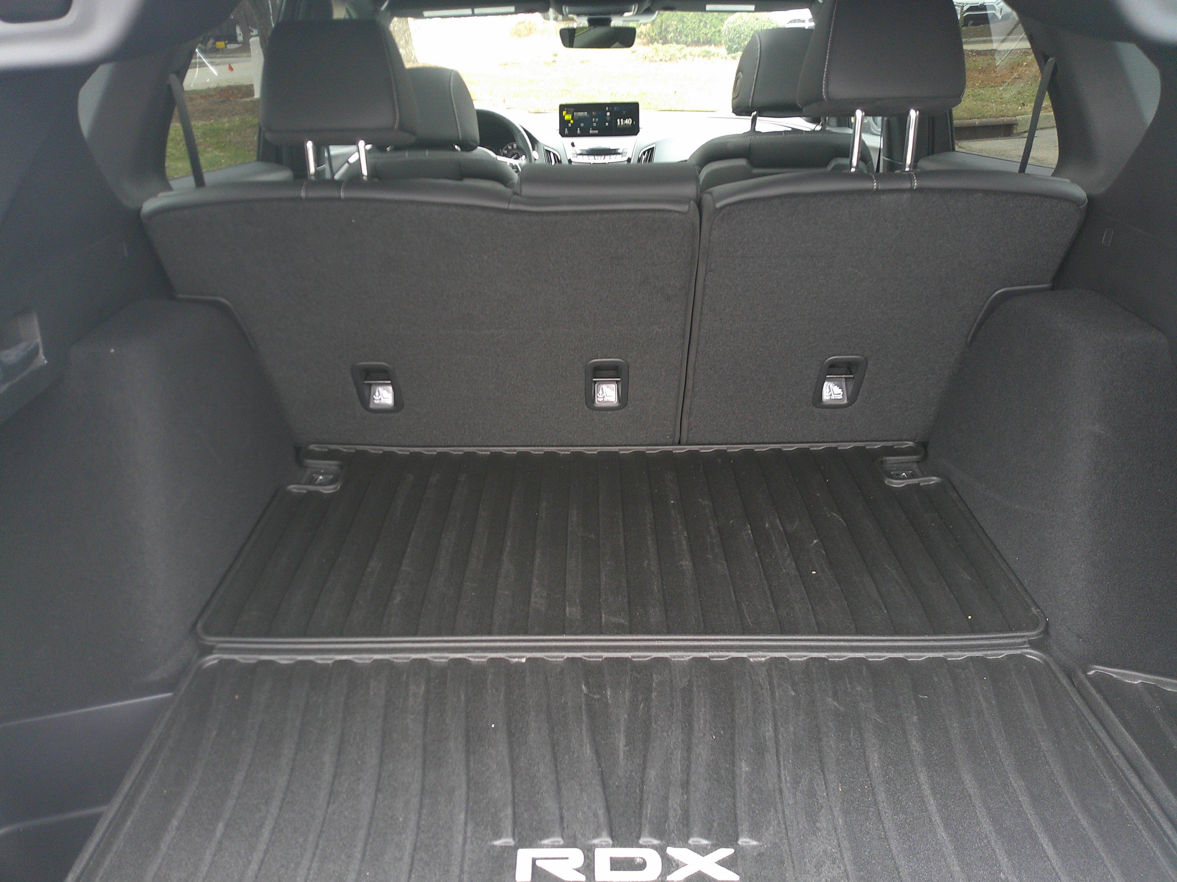 Used 2025 Acura RDX SH-AWD image 34