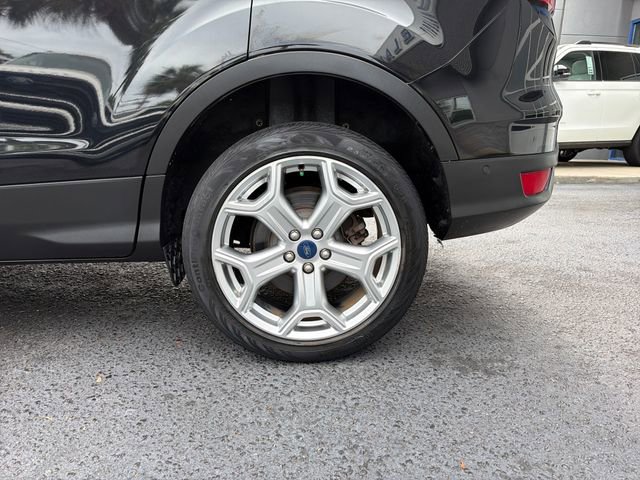 Used 2019 Ford Escape Titanium AWD/4WD image 29