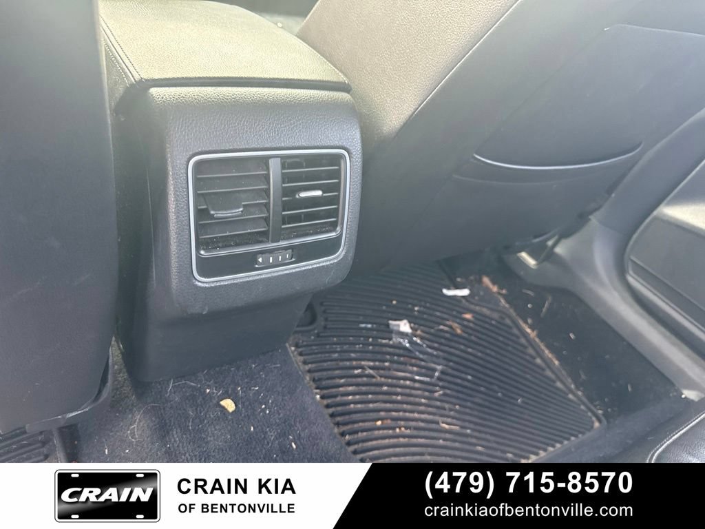 Used 2014 Volkswagen Passat TDI SEL Premium FWD image 29