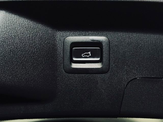 Used 2023 MAZDA CX-9 Touring Plus image 12