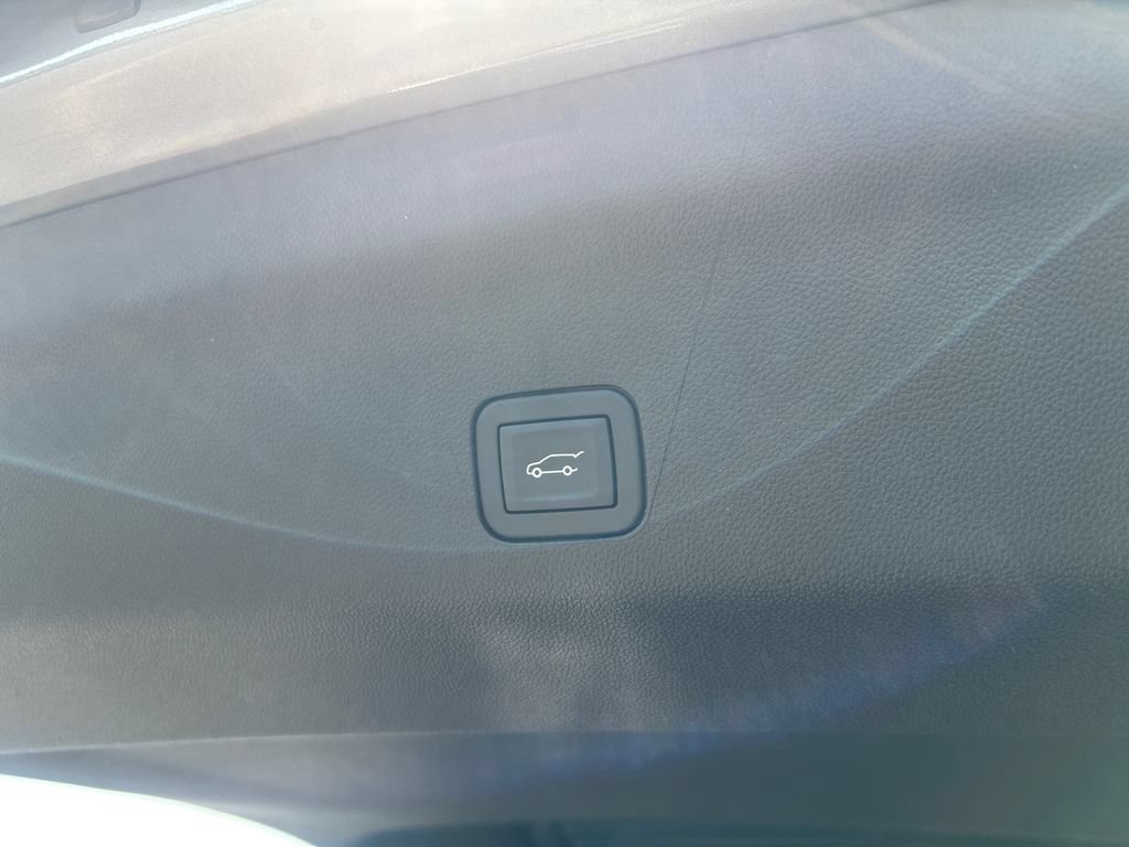 New 2026 GMC Yukon Denali Ultimate AWD/4WD image 38