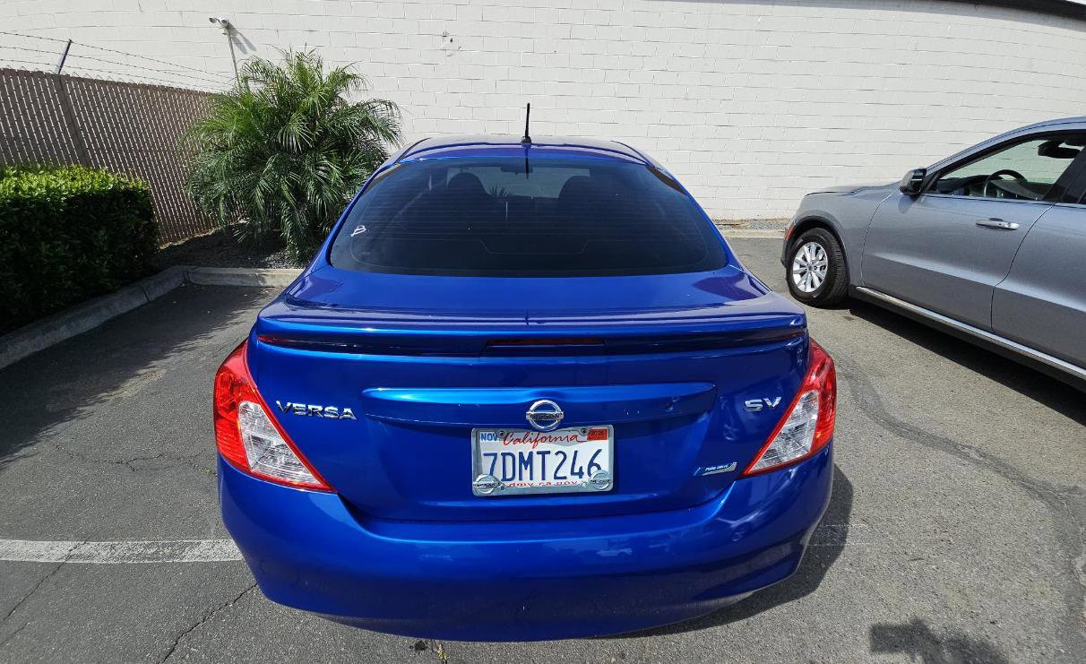 Used 2014 Nissan Versa SV image 5