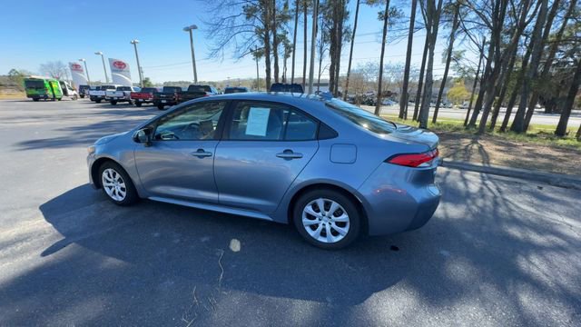 Used 2021 Toyota Corolla LE image 10